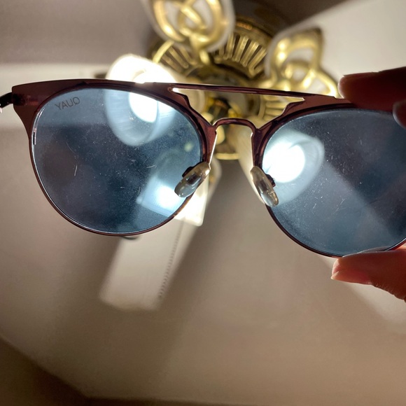 Quay Australia x Chrisspy Gemini Rose Gold - Picture 5 of 6